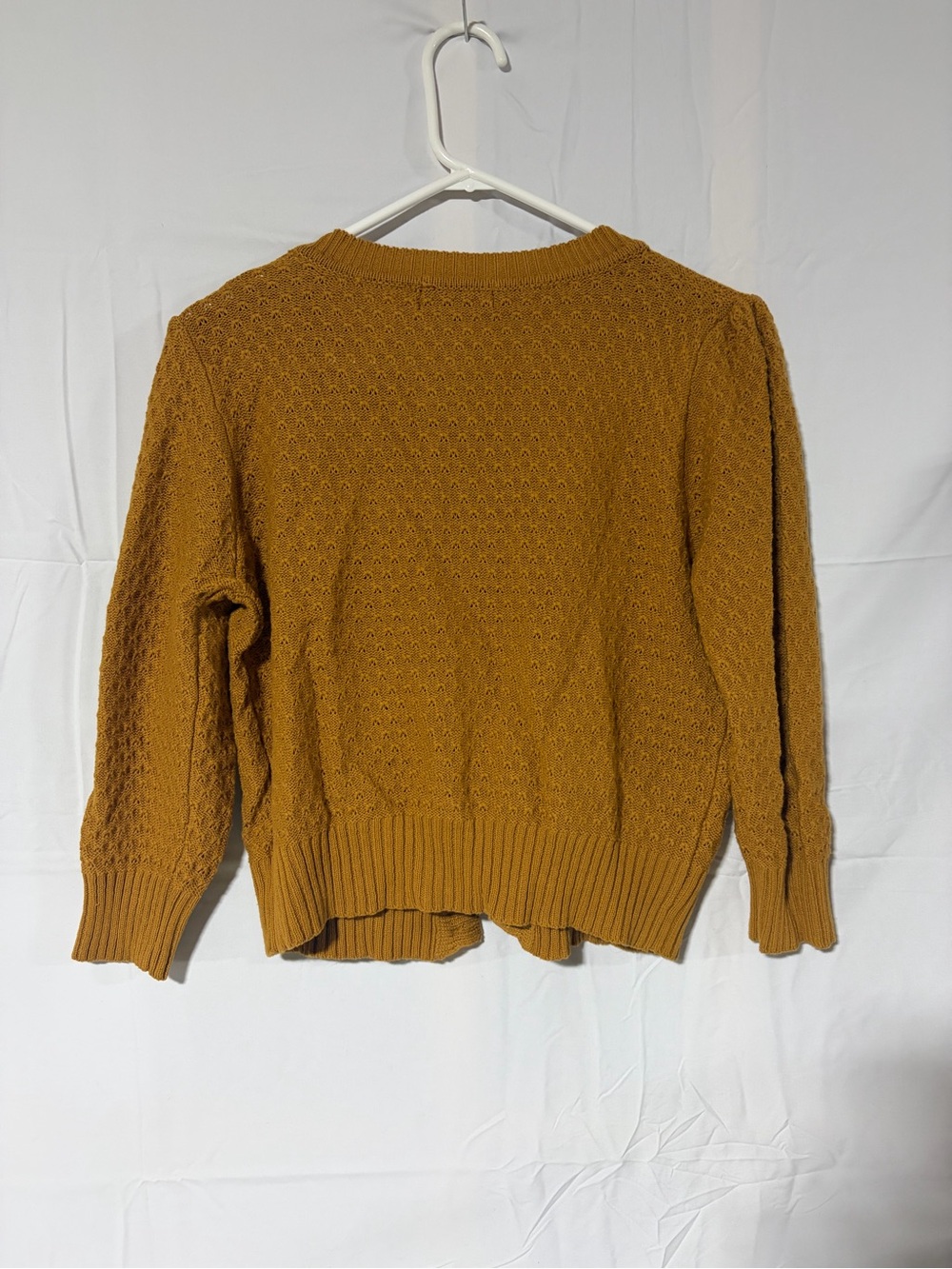 Ye Mak Cropped Knit Cardigan - Picture 4 of 4